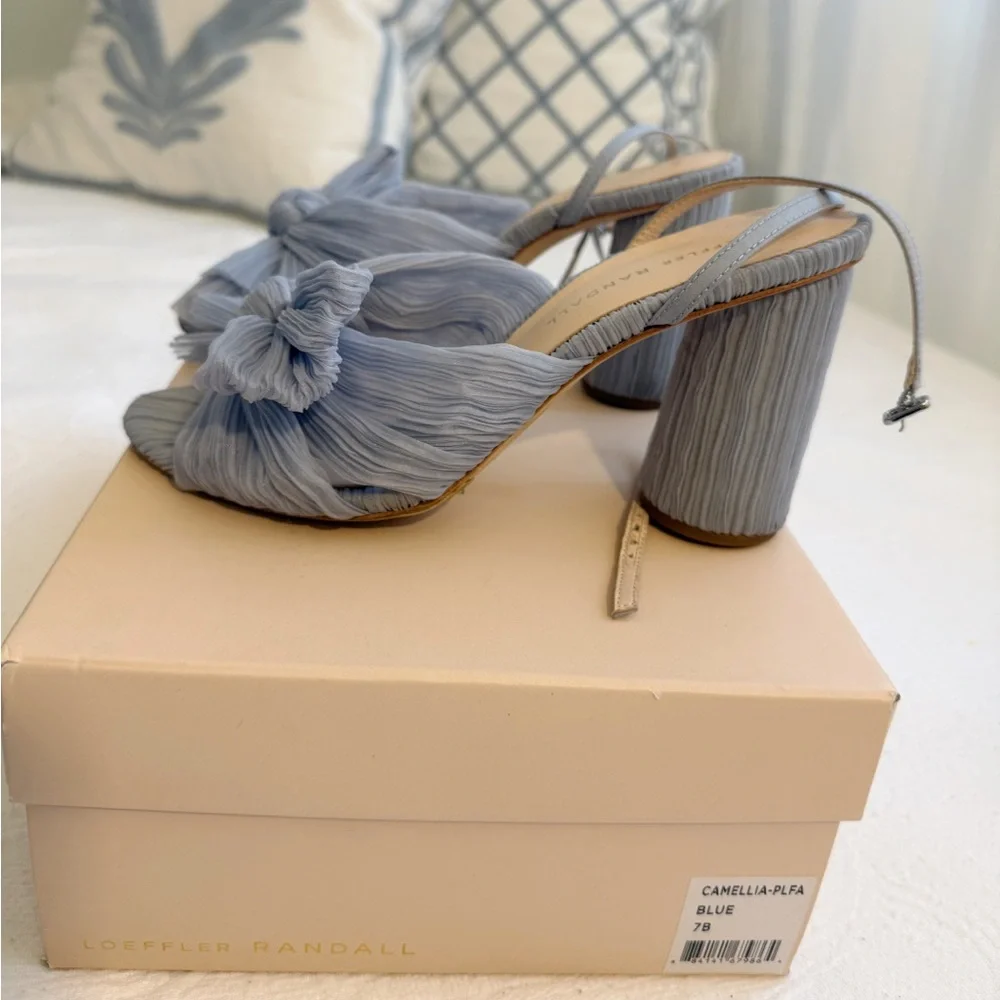 Loeffler Randall Camellia Blue Pleated Bow Heel - Picture 5 of 11